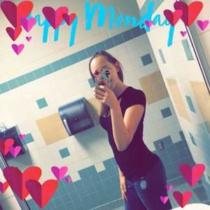 Meet your Posher, Lacey